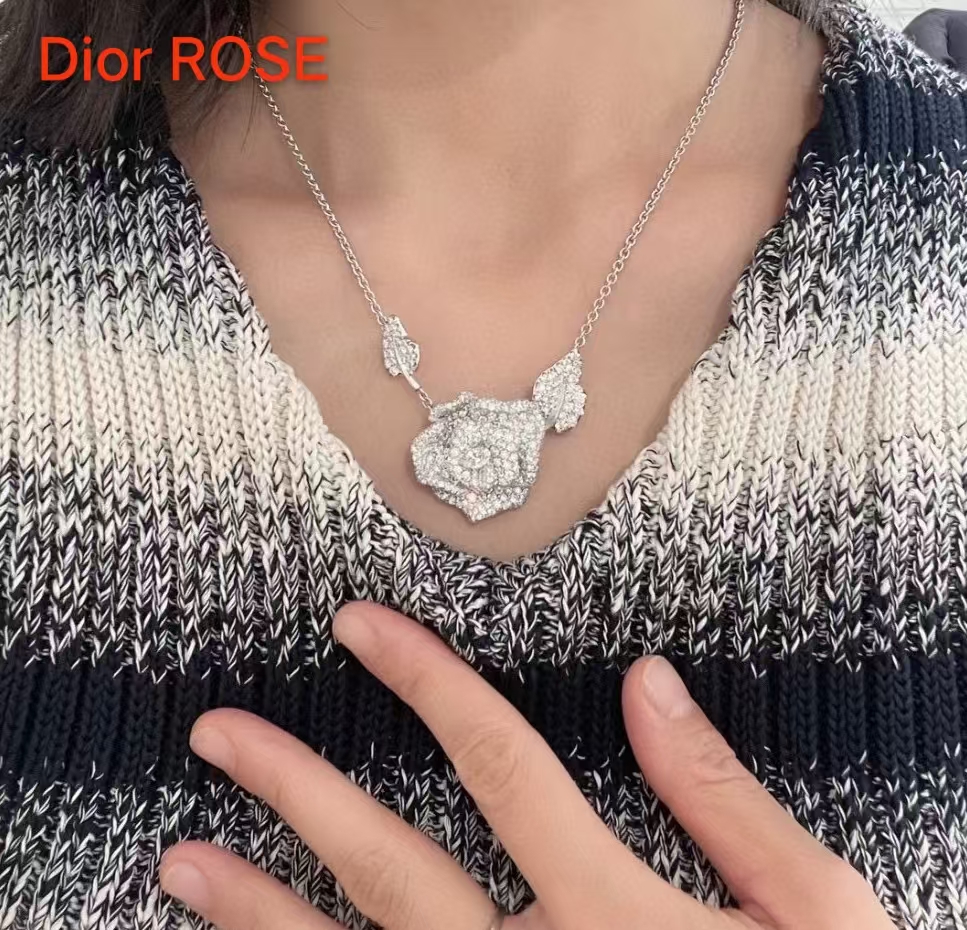 DIOR ROSE Изысканные ювелирные изделия Бриллиантовое ожерелье из роз